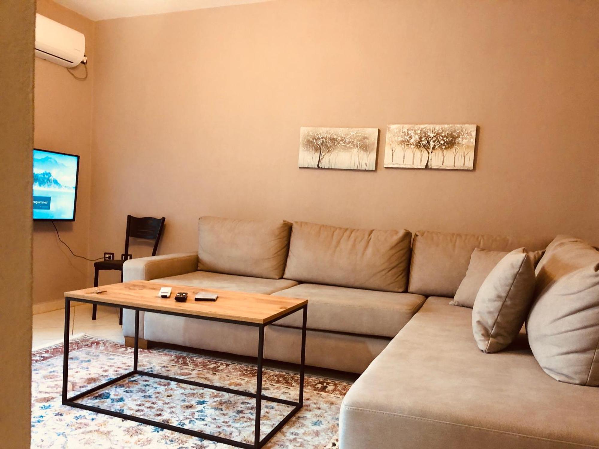Qemal Stafa Apartment Tirana Esterno foto