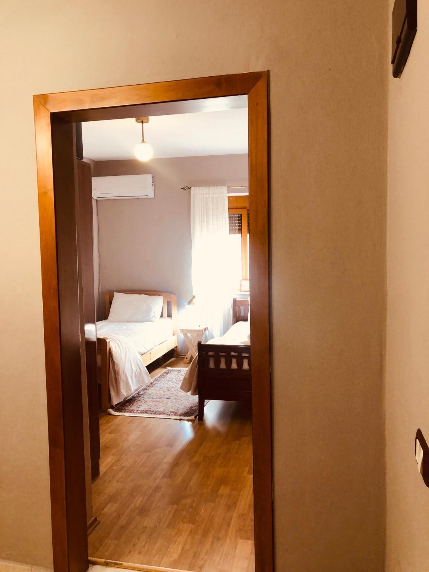 Qemal Stafa Apartment Tirana Esterno foto